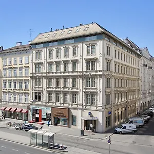 Hotel Living An Der Oper