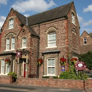 Barbican House Guest house